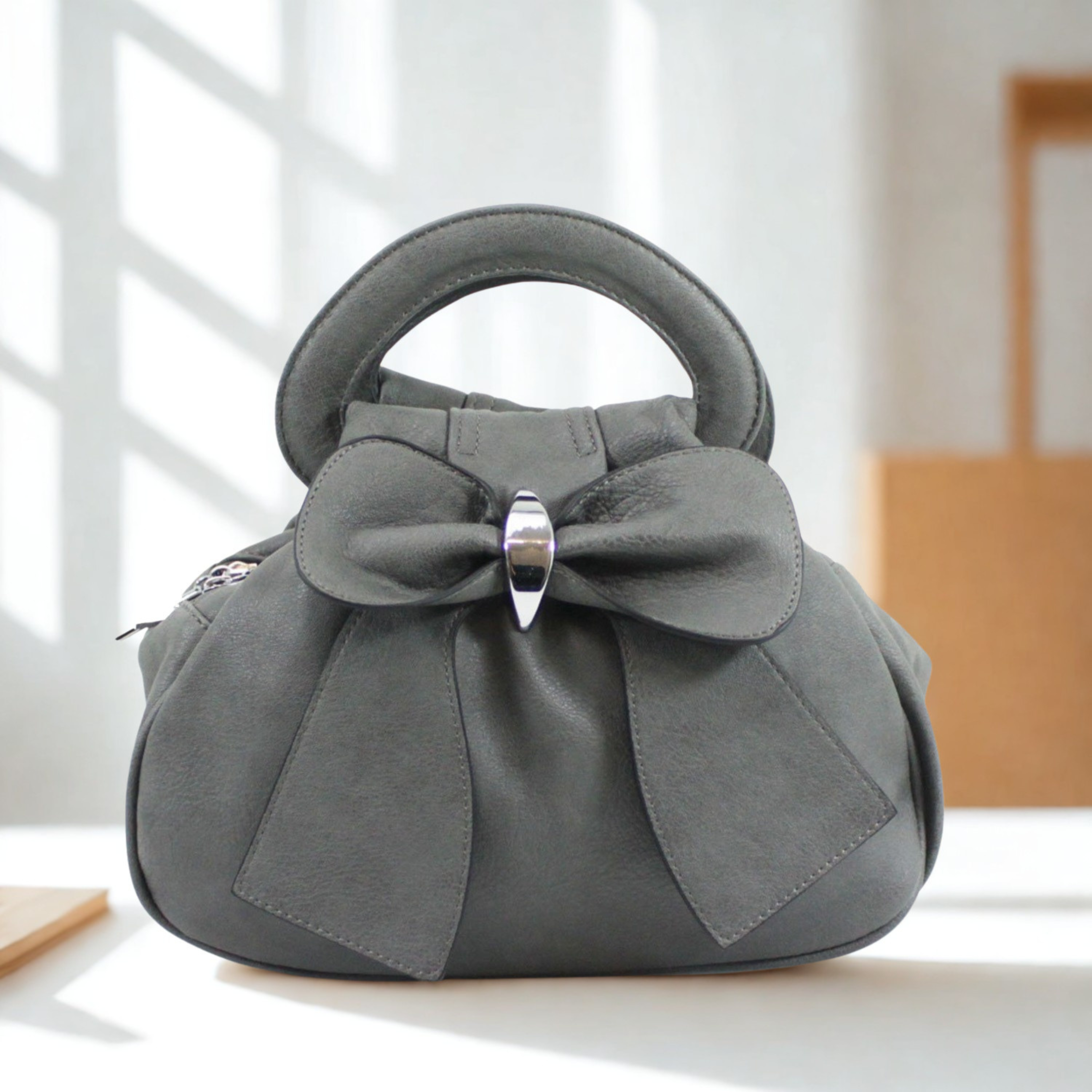 Ladies Bow Grab Bag Synthetic Handbag Crossbody Shoulder Bag 3 Zip Closure