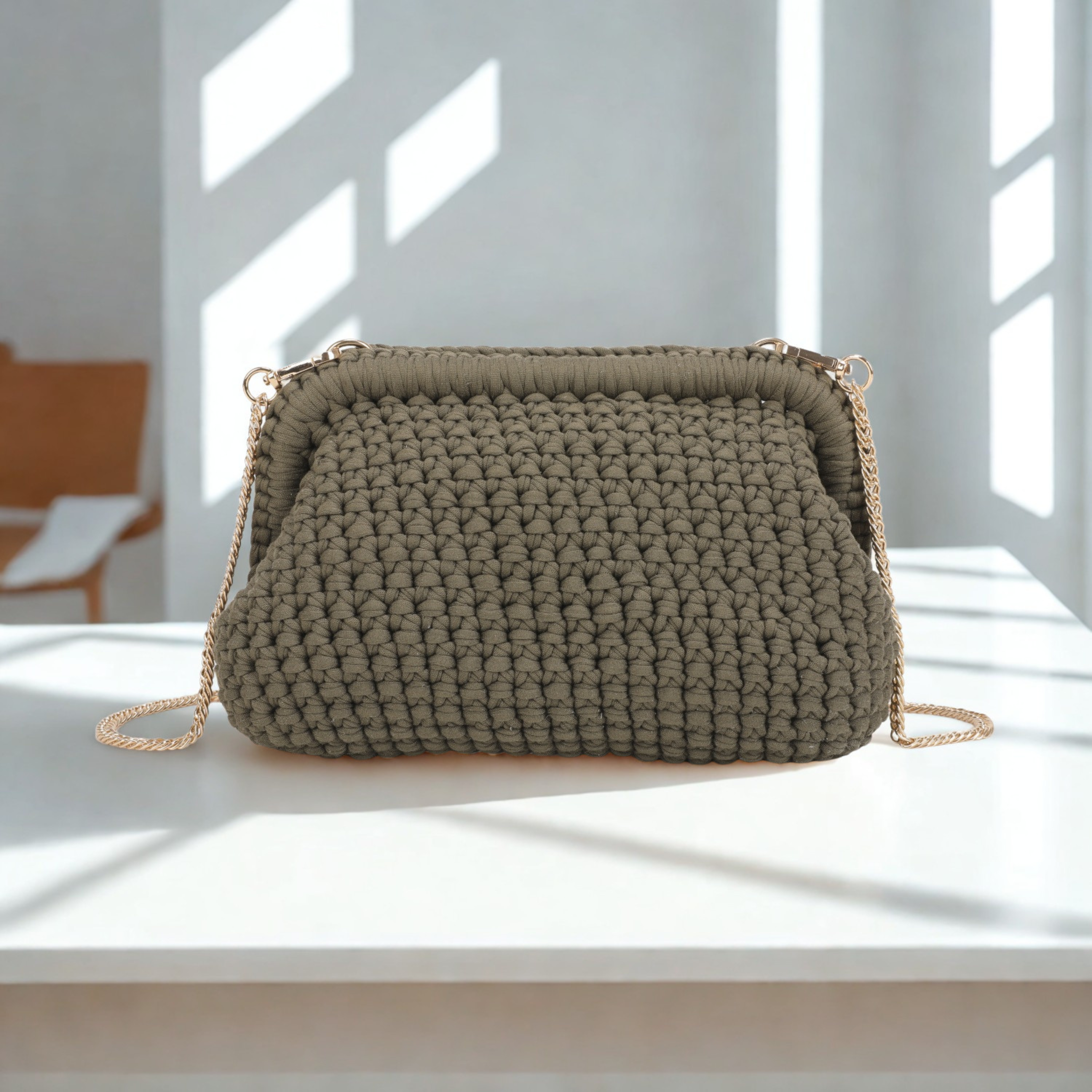 Ladies Crochet Crossbody Clutch Bag Gold Chain Snap Evening Shoulder Handbag