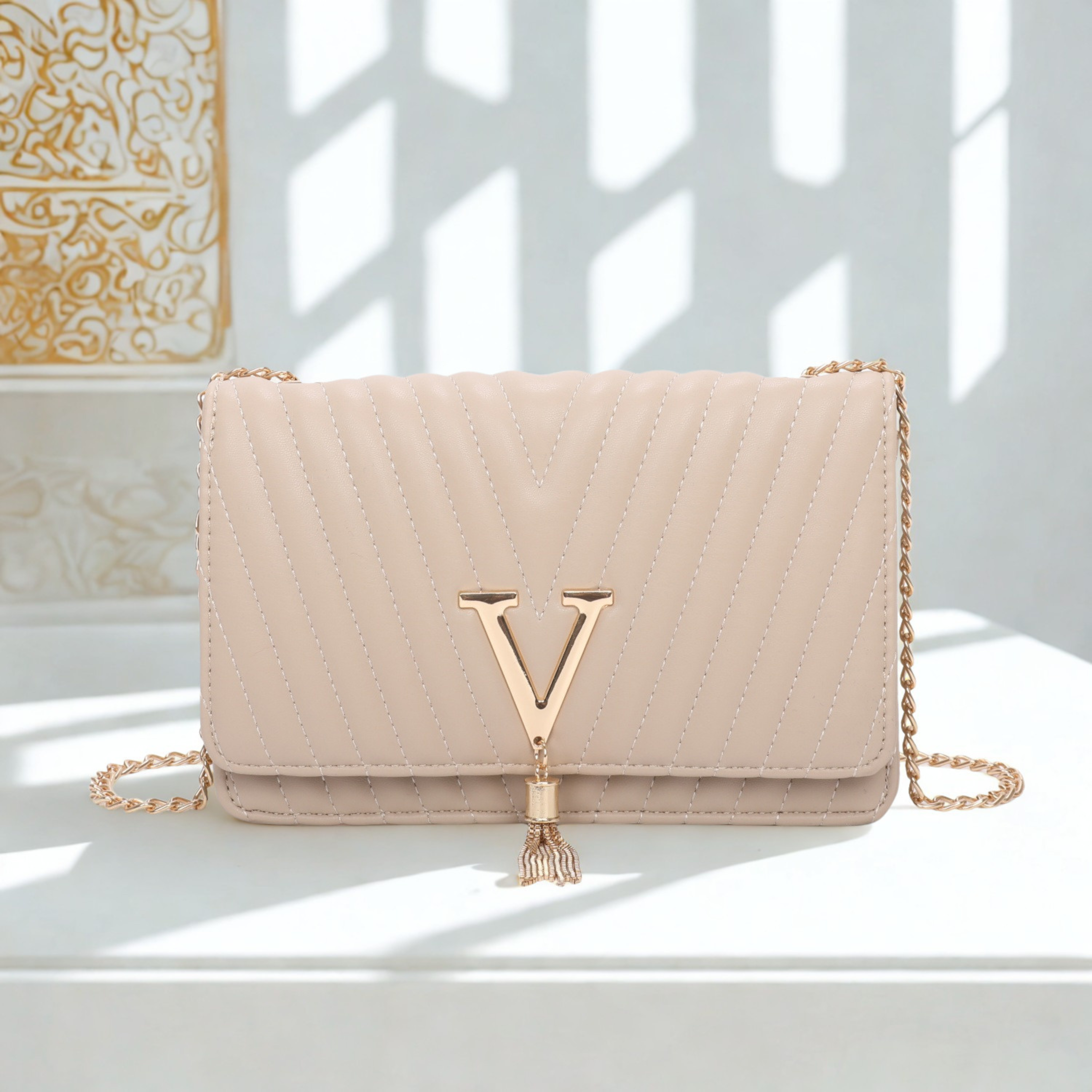 Women’s Quilted Chain Shoulder Bag