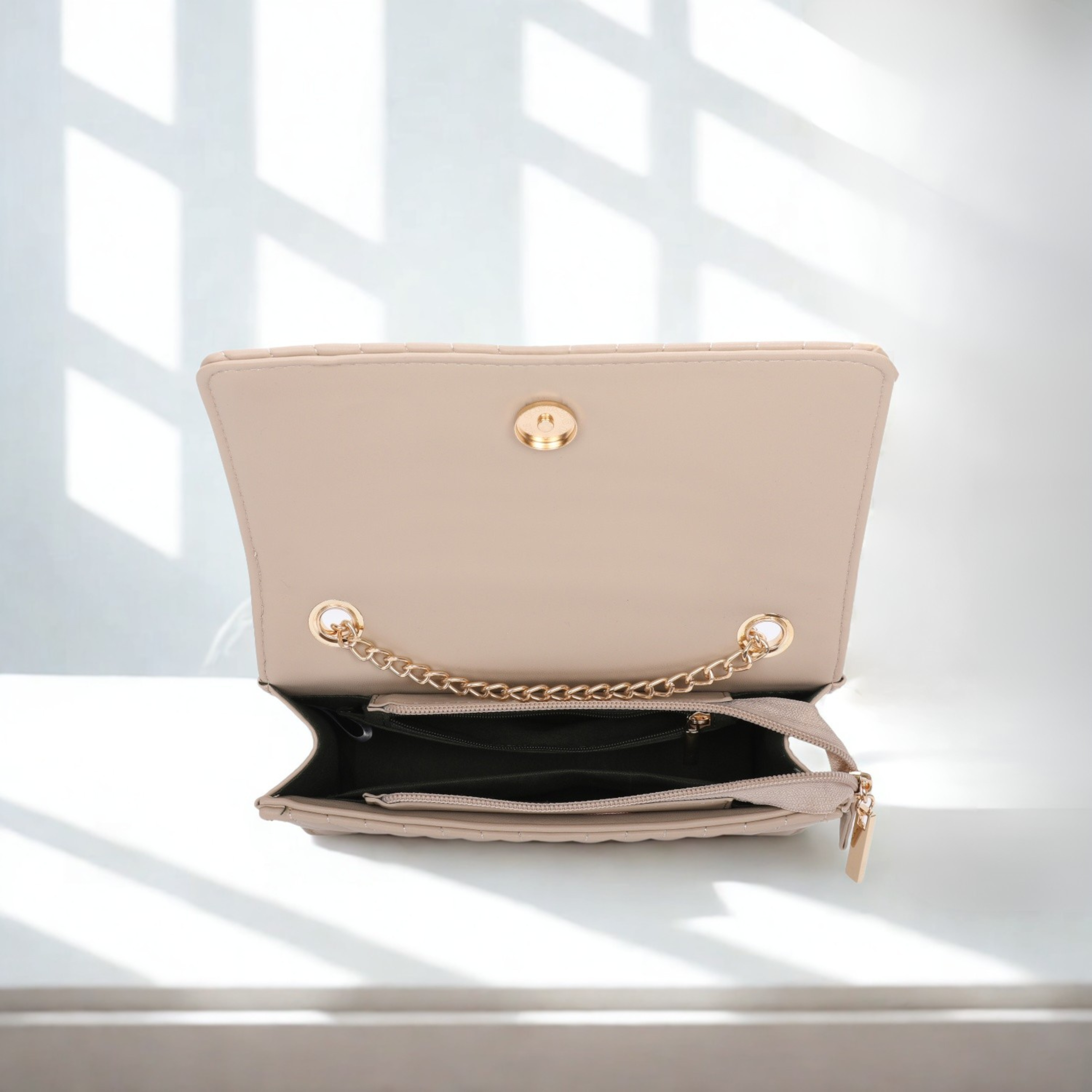 Women’s Quilted Chain Shoulder Bag